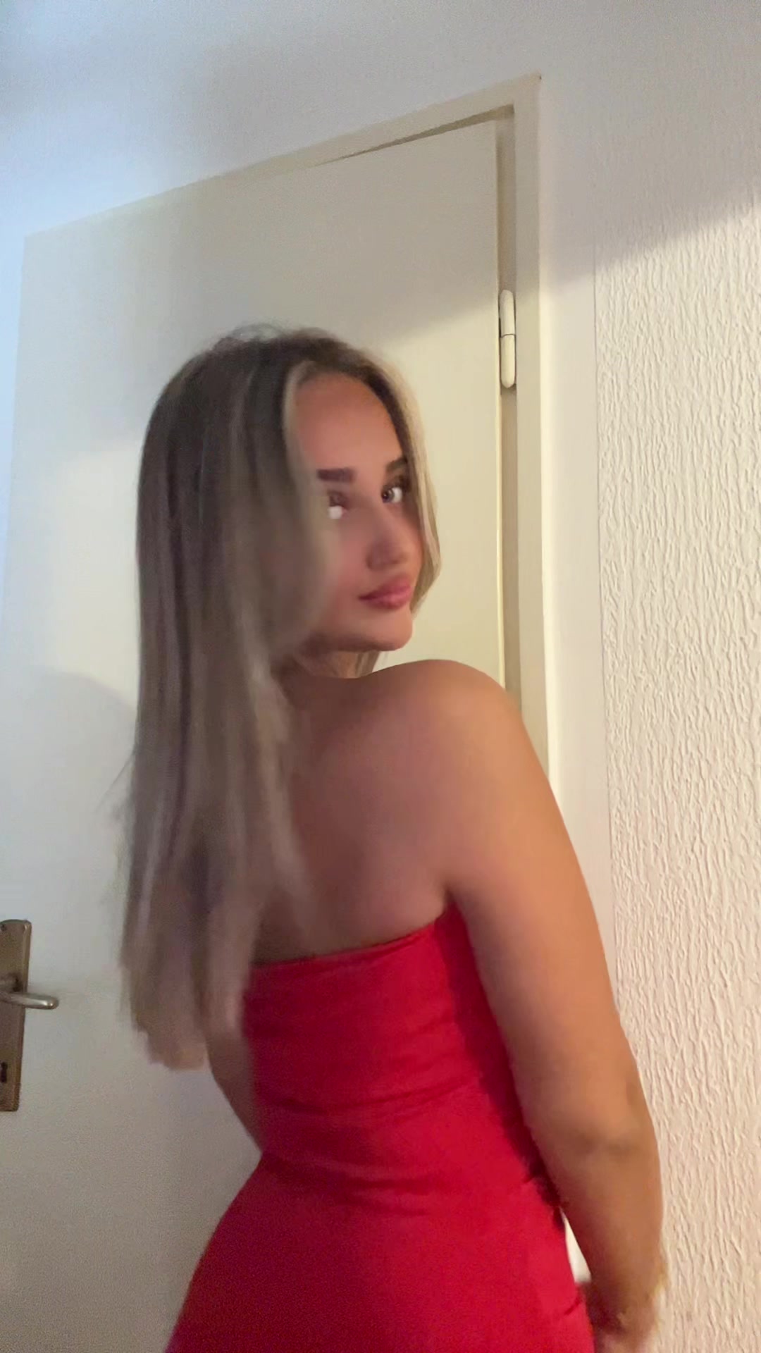 @Лана