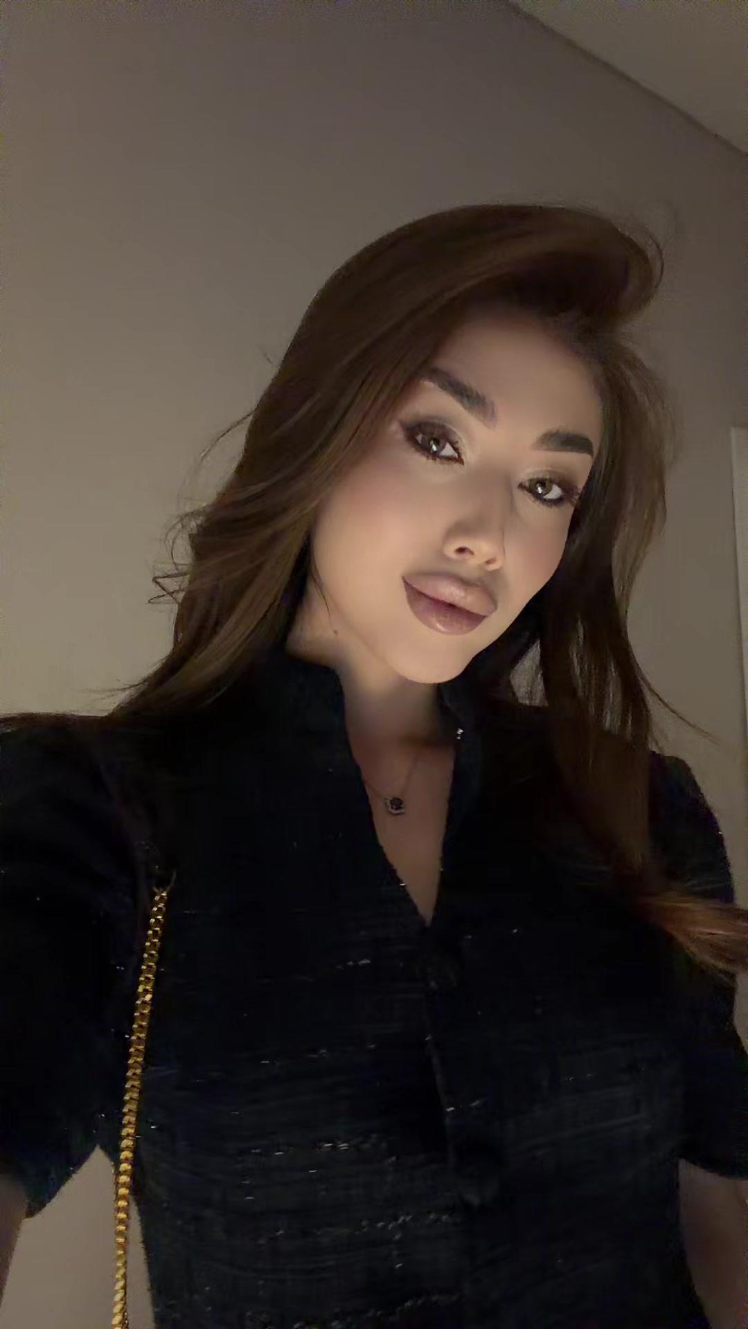 @Zhamilya Azilkhanova