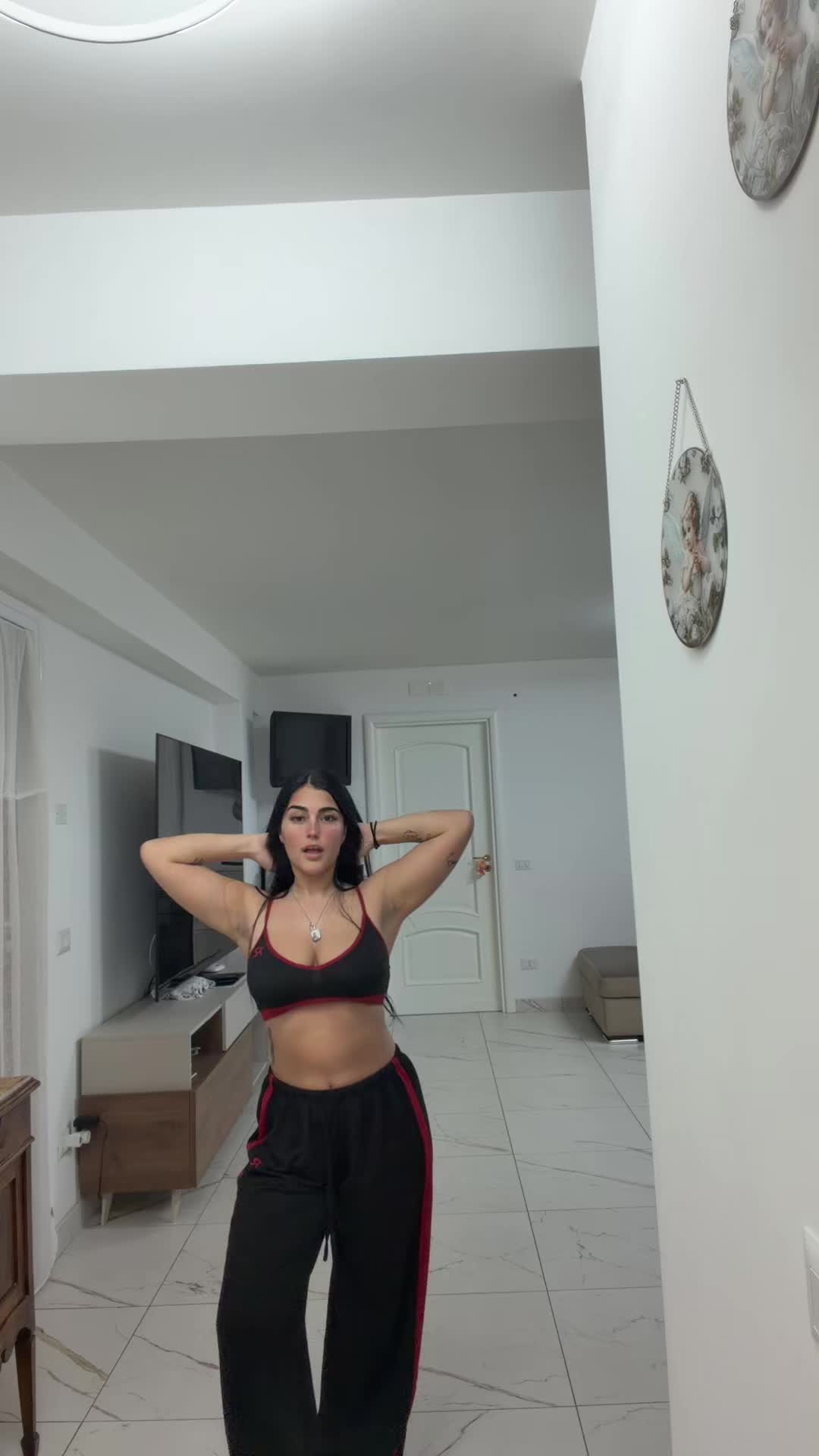@Sofia