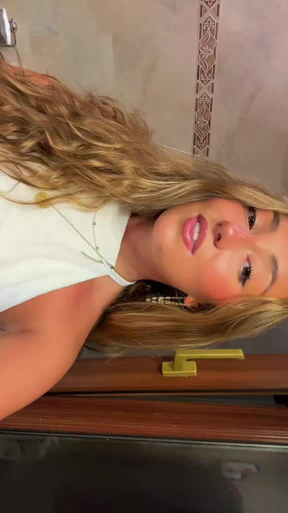 @Ángela