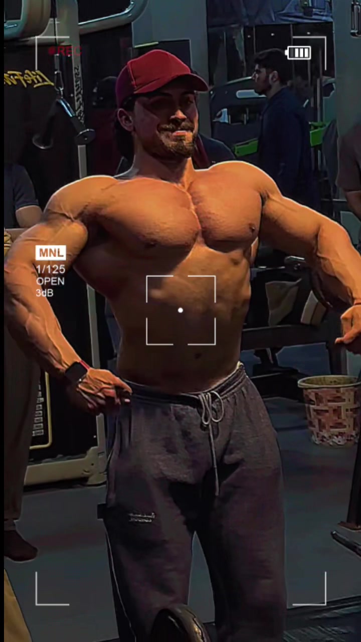 @daniyalkhan__7
