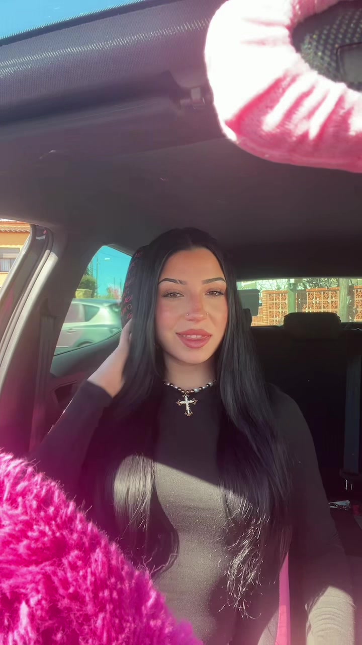 @𝑚 𝑒 𝑟 𝑦🦂