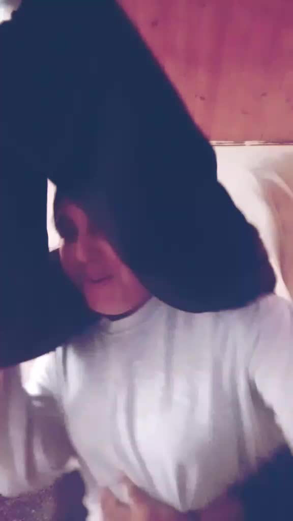 @๐พ๐๐๐๐ฟ๐๐๐ญ๐๐๐ ๐ โจโจ