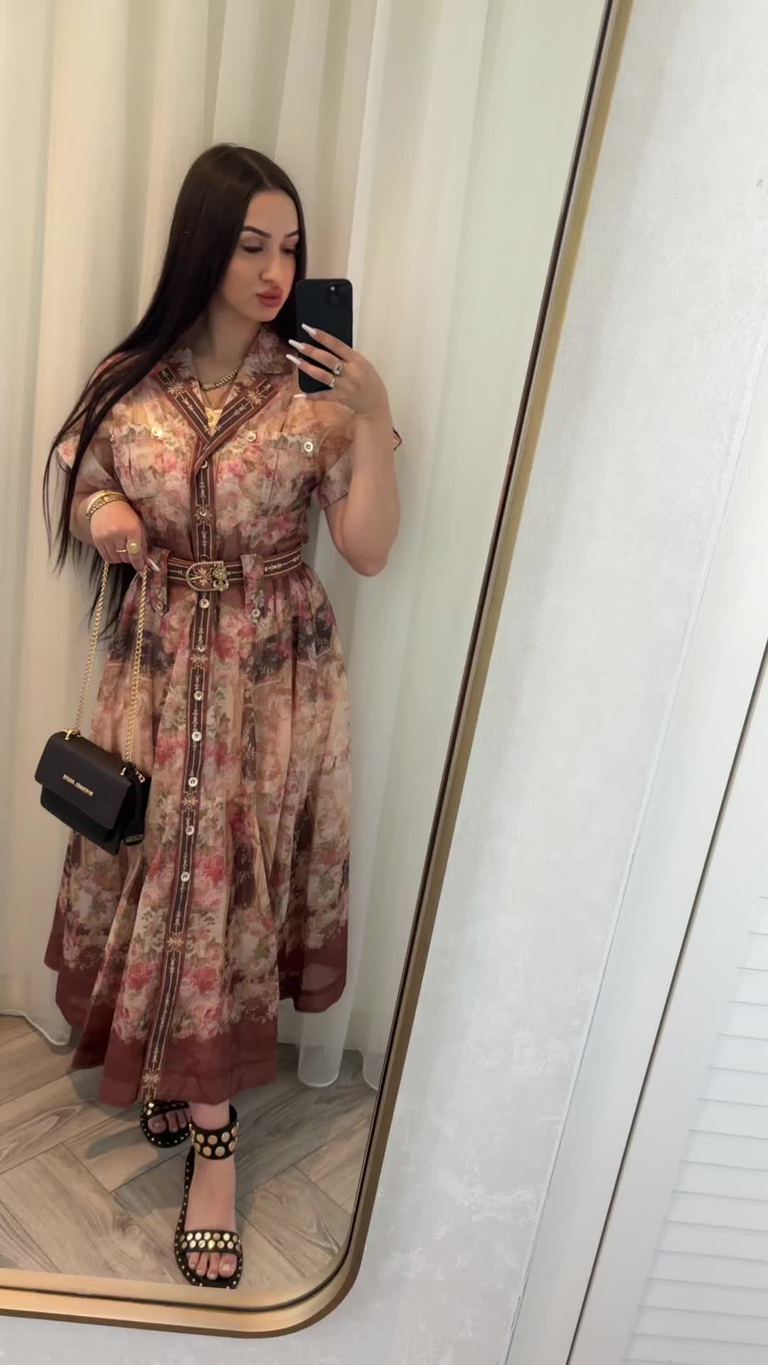 @C𝓻𝓲𝓼𝓽𝓲𝓷𝓪