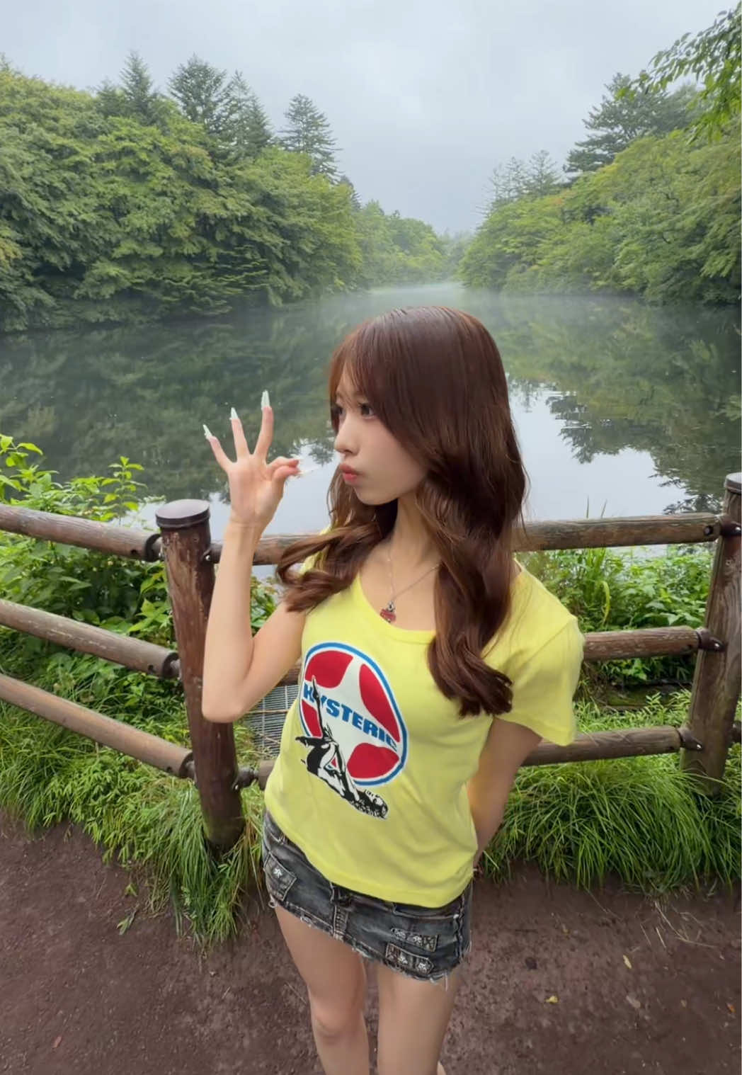 @瑚彩