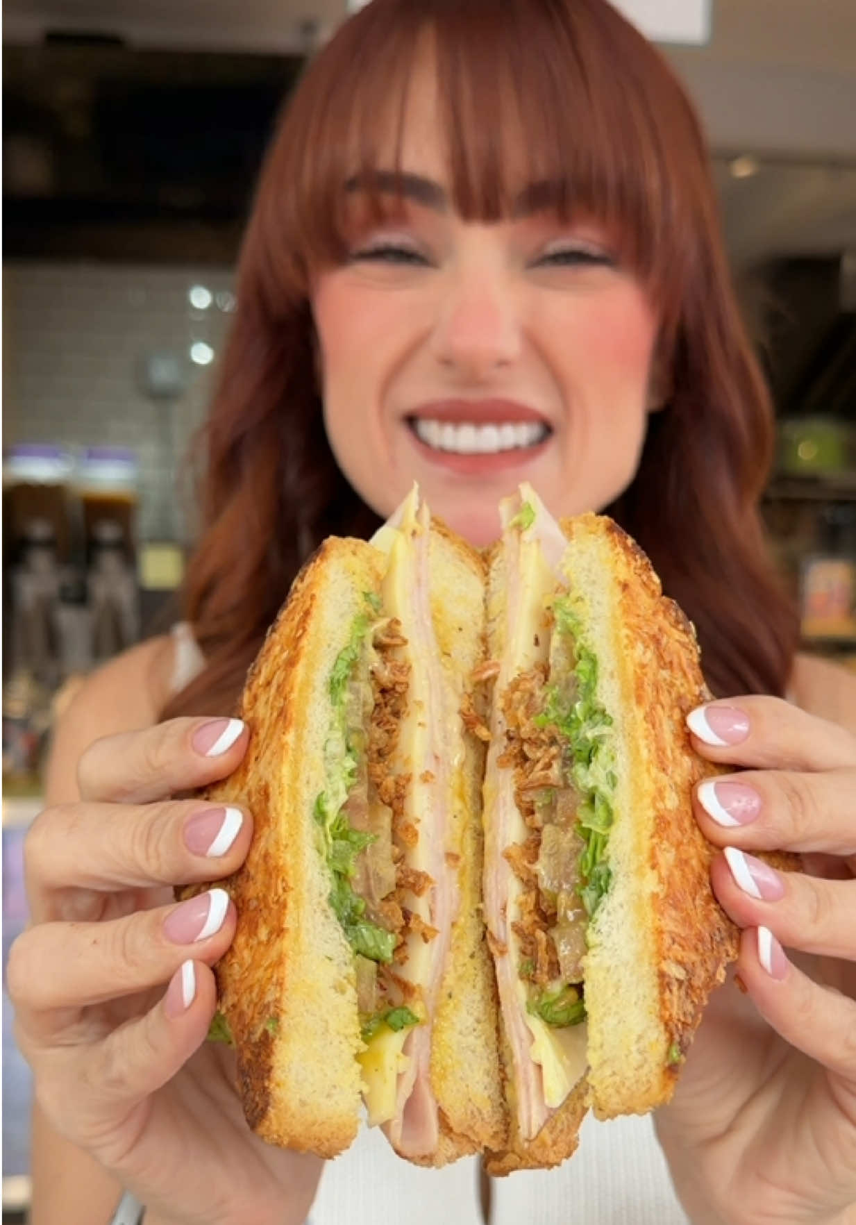 @LolaCarolaFood