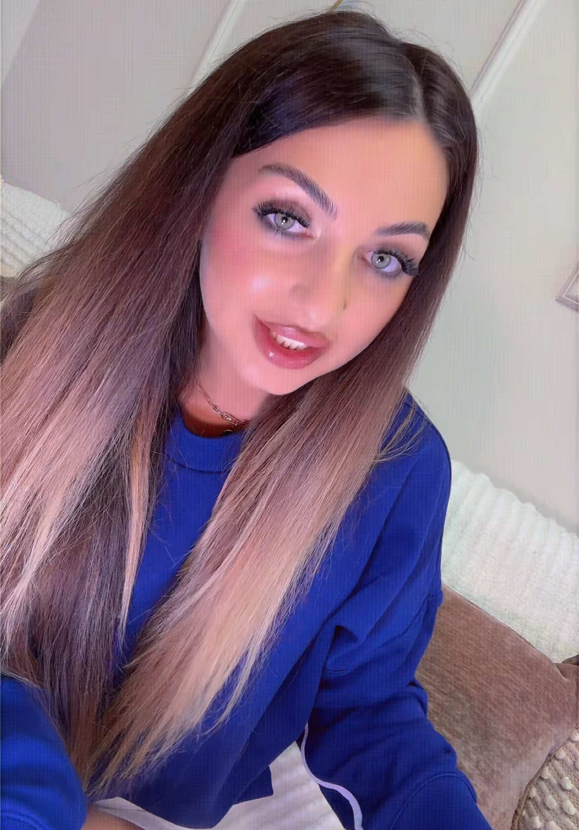 @𝐀𝐧𝐝𝐫𝐮𝐭𝐳𝐚🩷