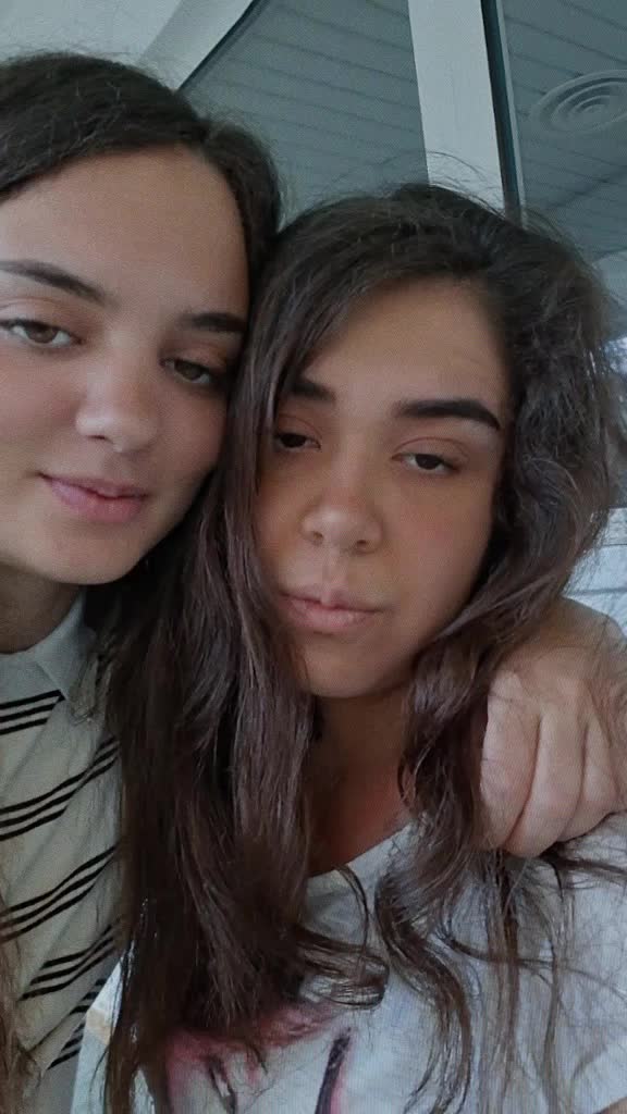 @Simona Pinto