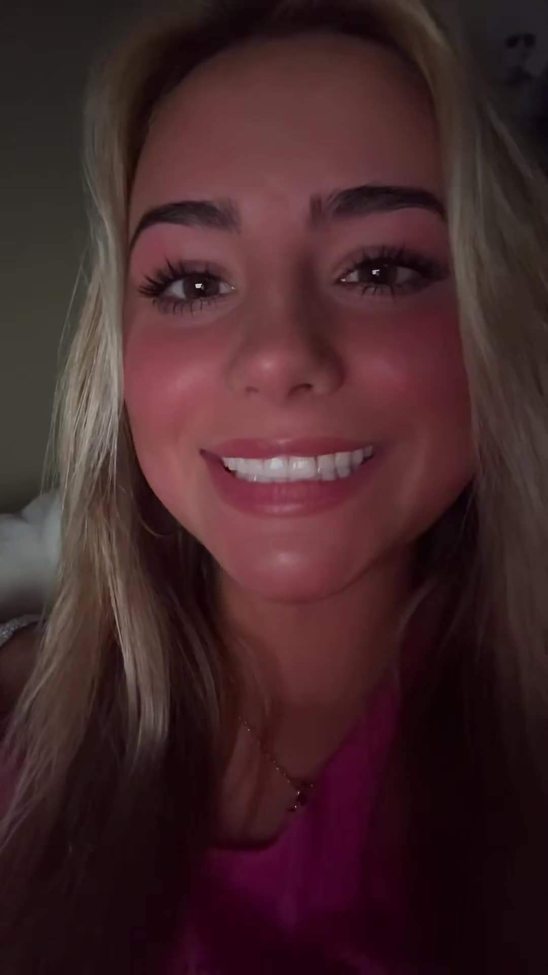 @Isabella