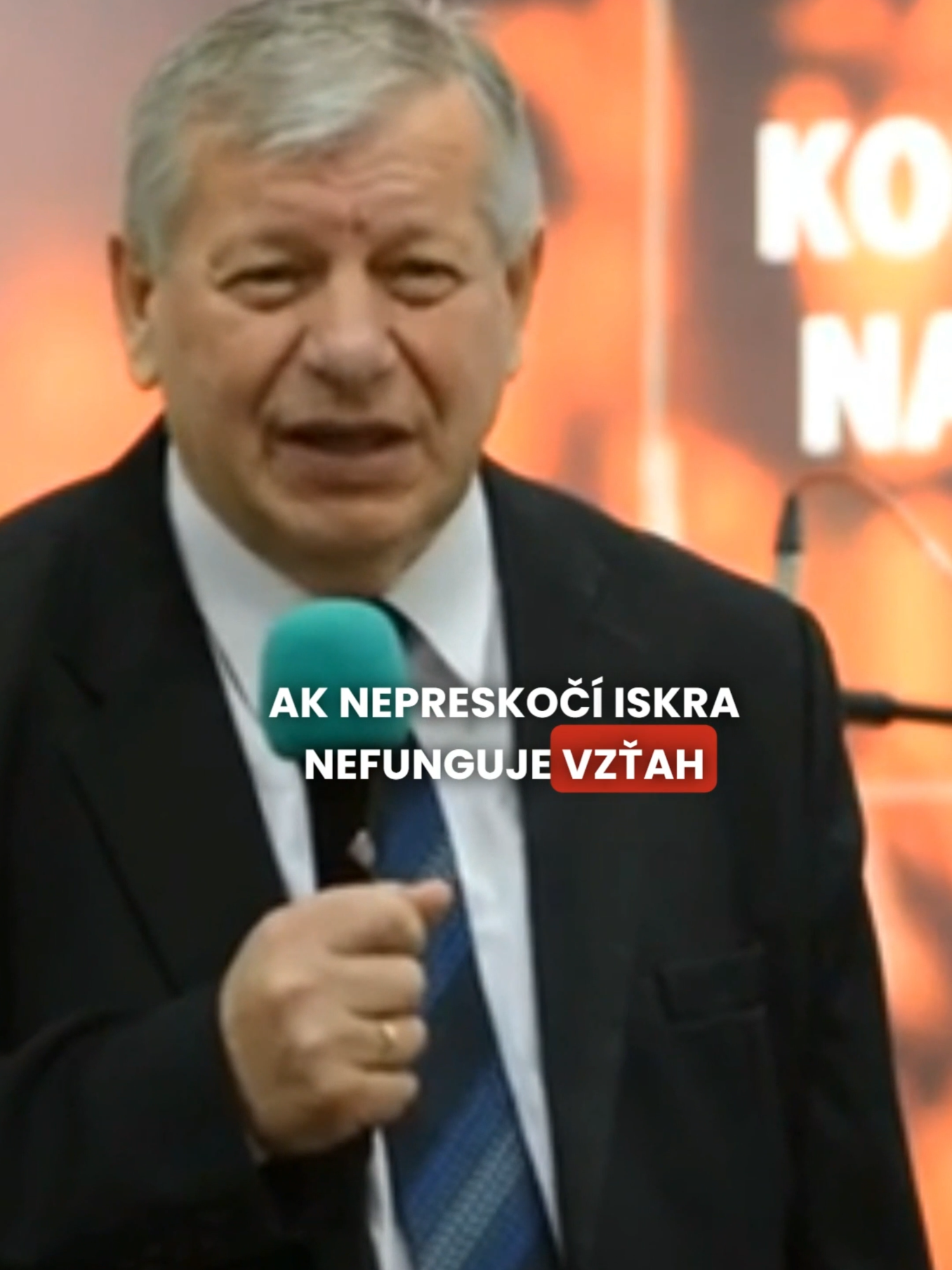 @Alexander BARK&Oacute;CI