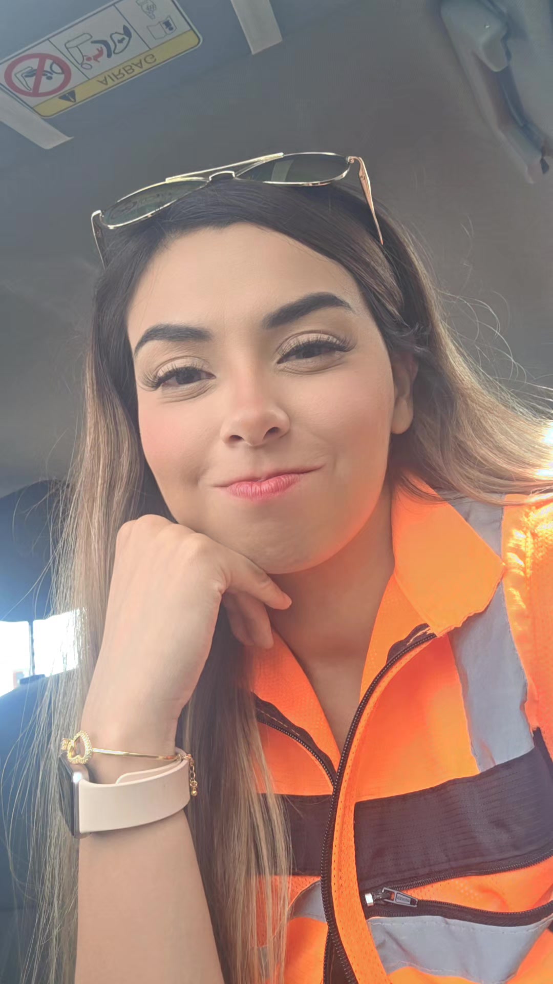 @Yajaira Salazar