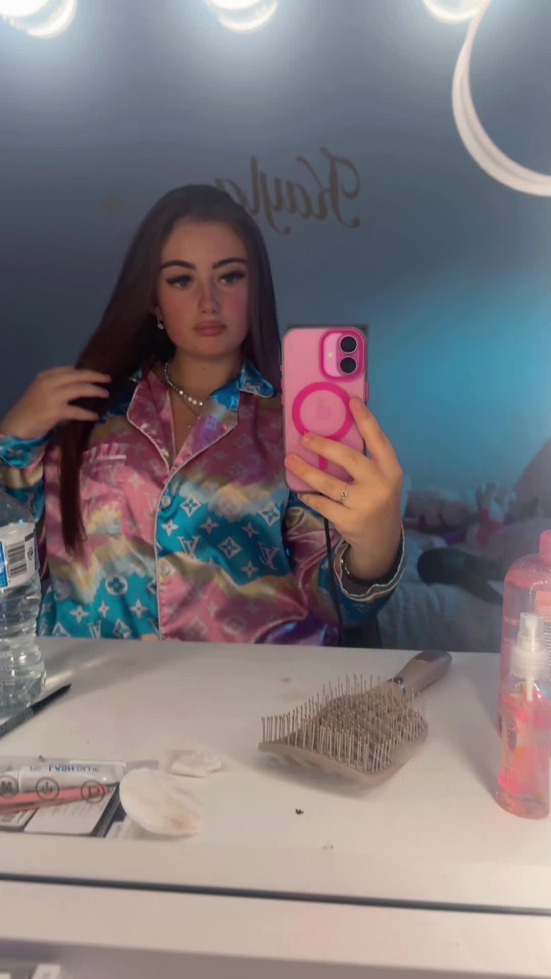@𝒦𝒶𝓎𝓁𝒶𝓂𝓊𝓇𝓇𝒶𝓎👸🏽😚