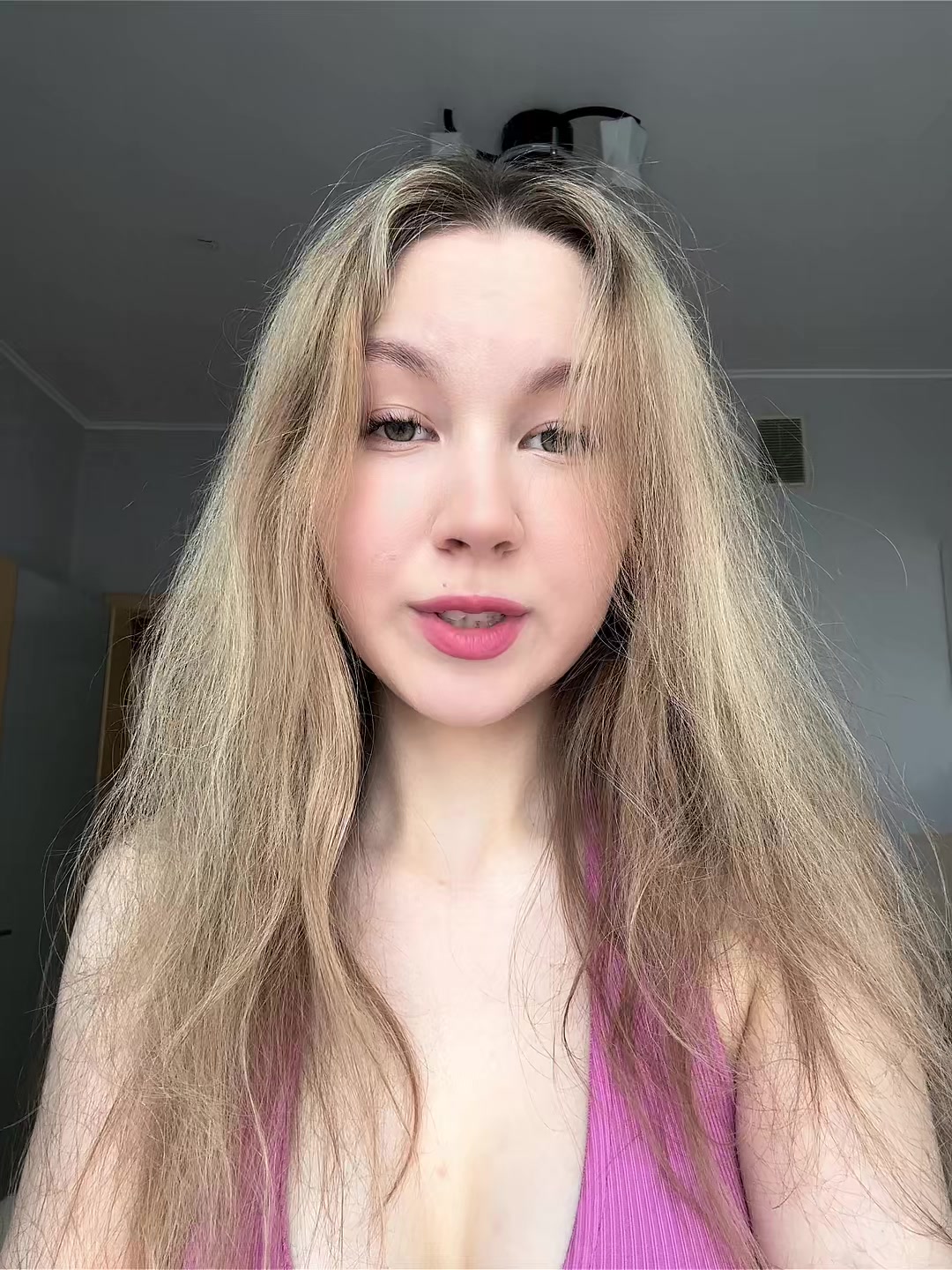 @❤️:>❤️
