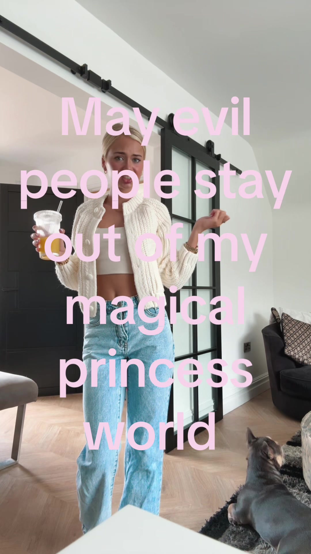 @Hollieleckeyxoxo