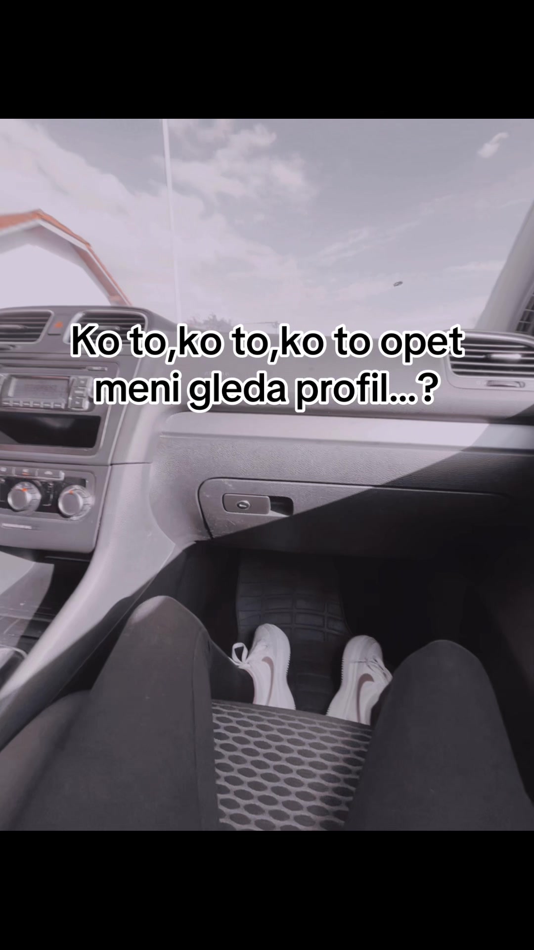 @tia