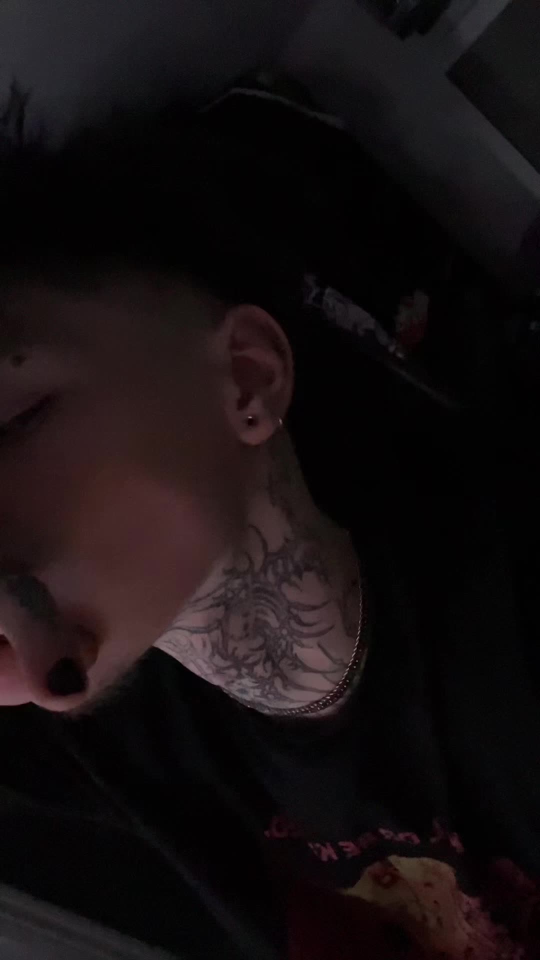 @K
