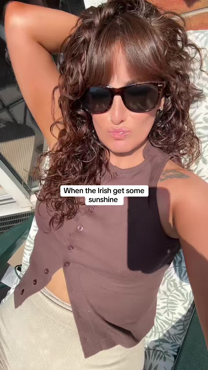 @Danielle🦋