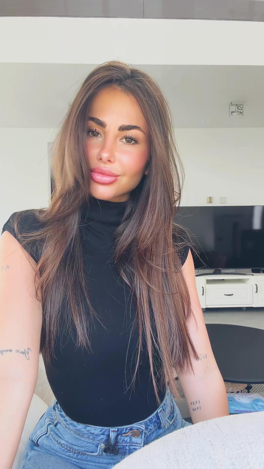 @itseliolive