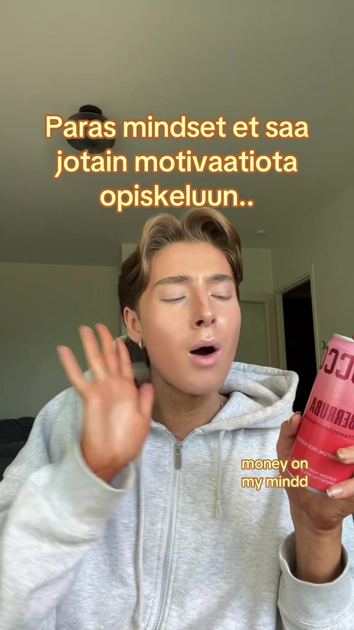 @_onzq_