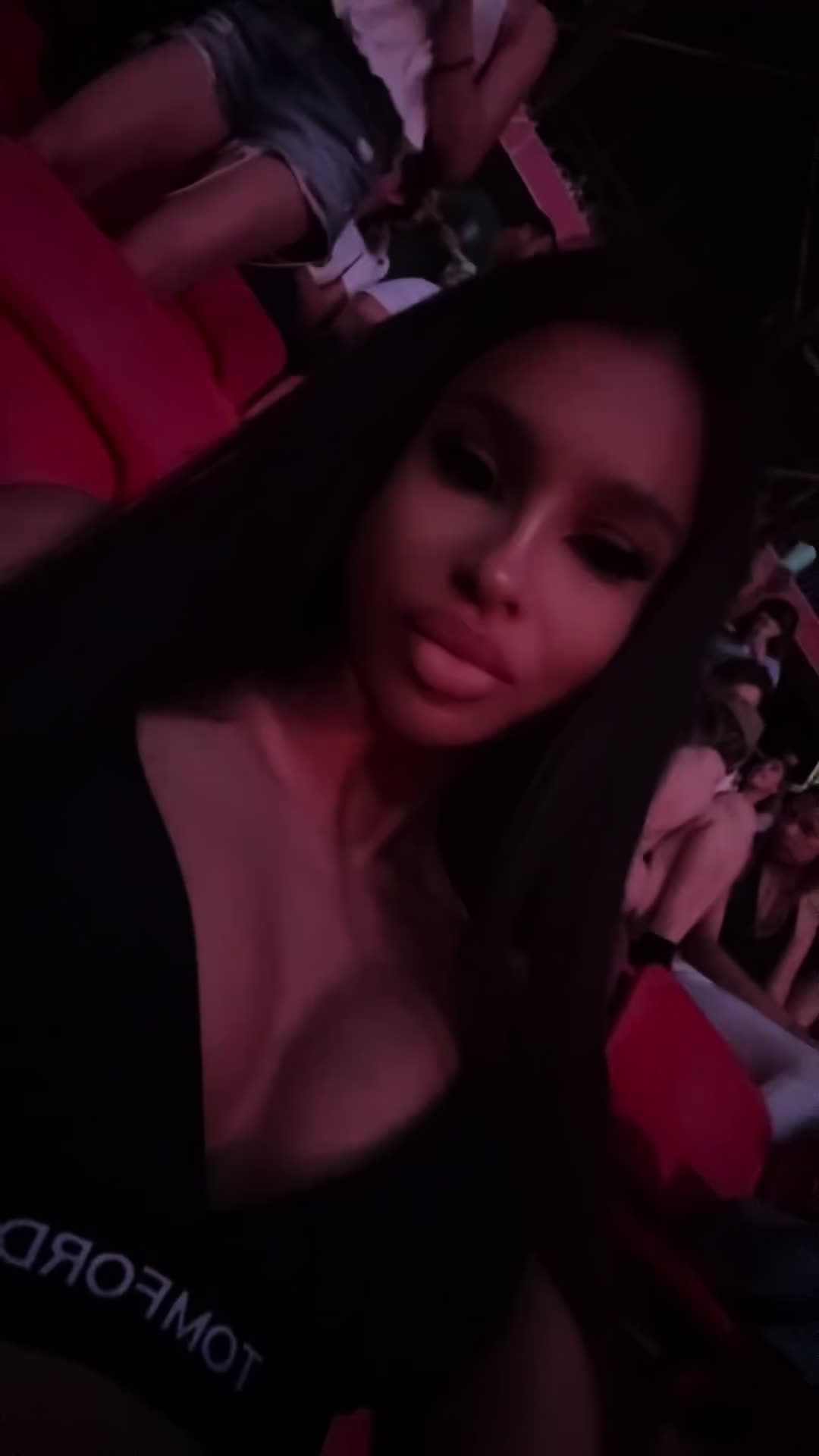 @JNNYFER