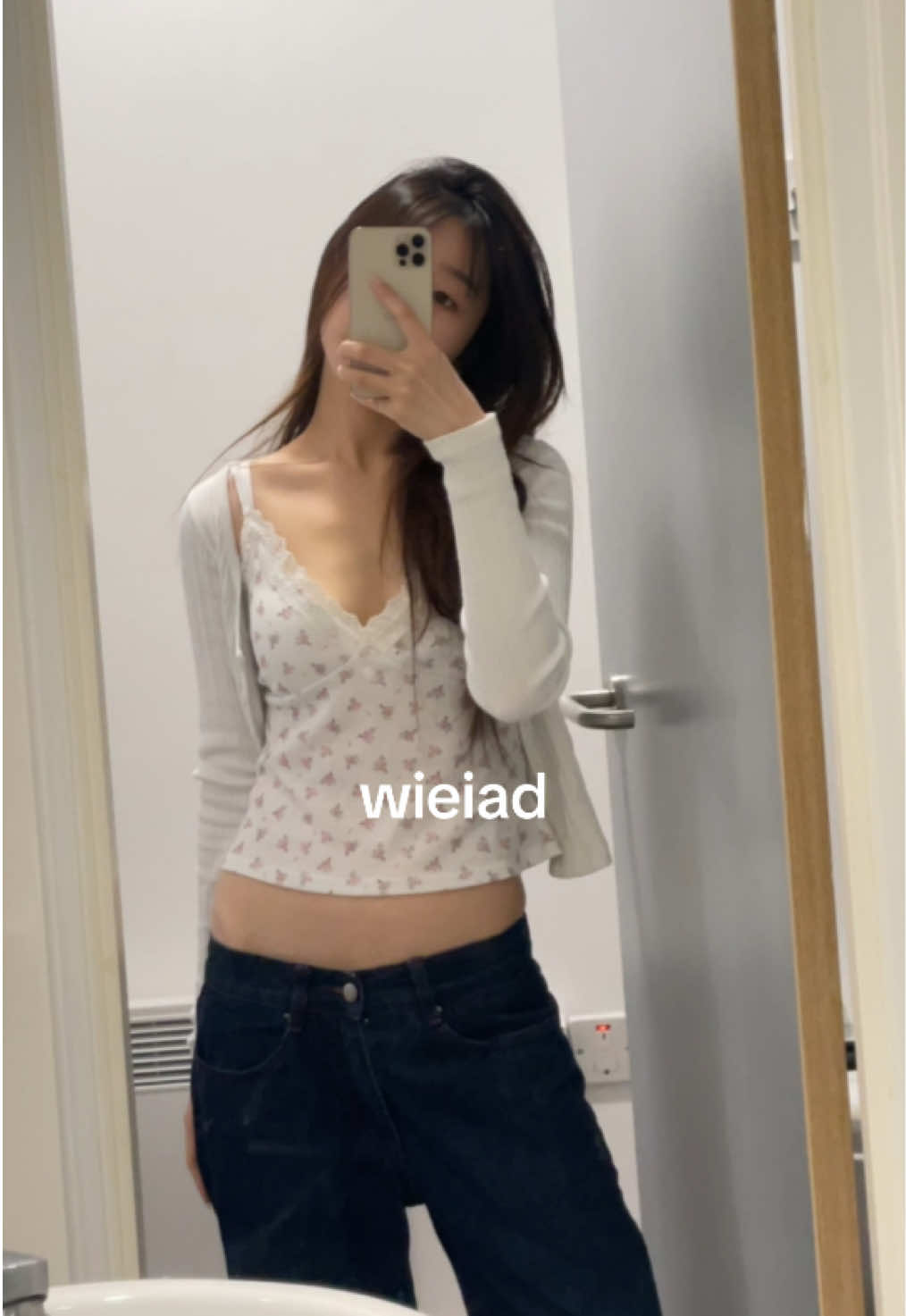@佳颖