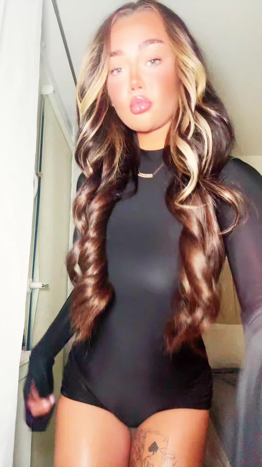 @ααℓιуαн 💋