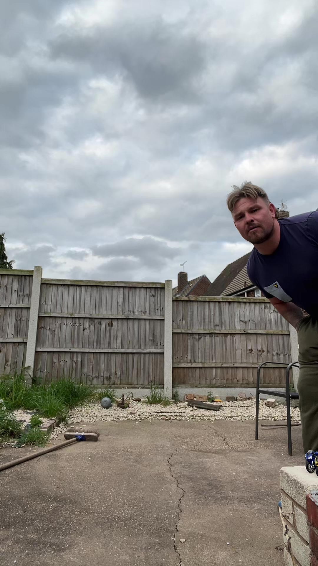 @𝐌𝐚𝐫𝐭𝐲🇬🇧