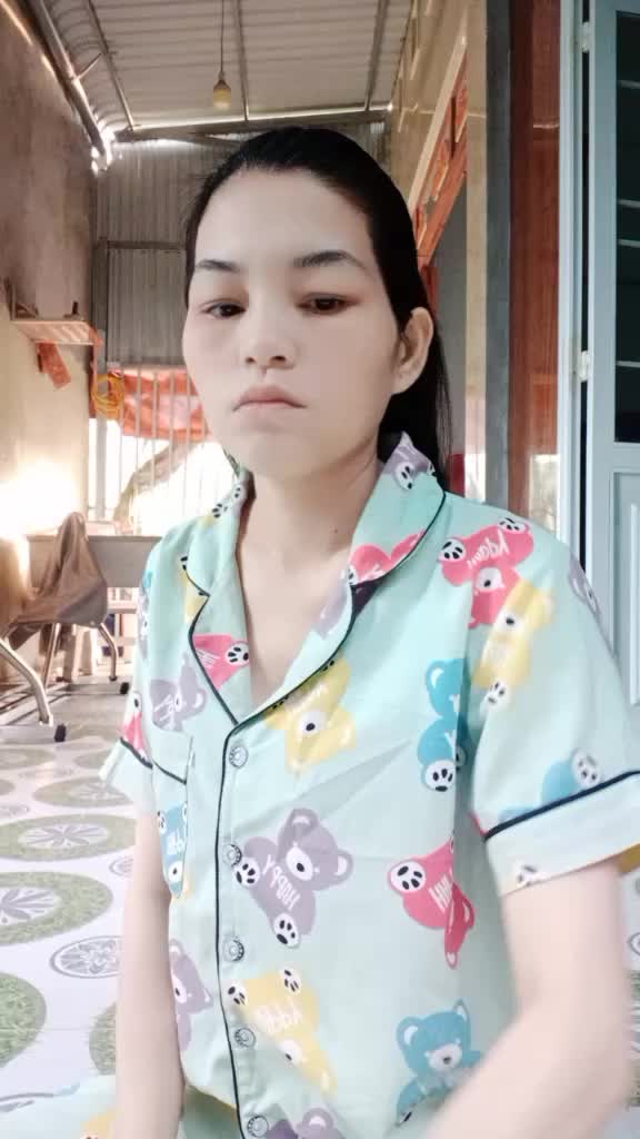 @Nguyễn Nh&iacute;1990