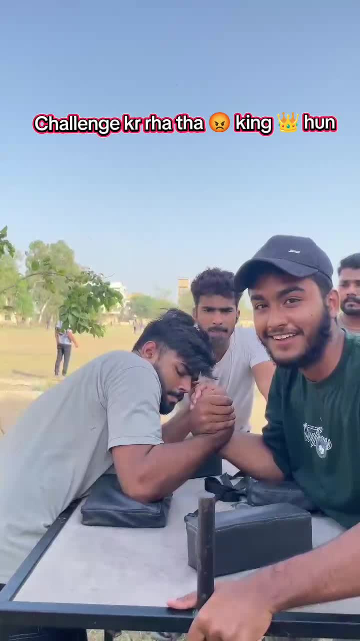 @Faizan arm power💪👾