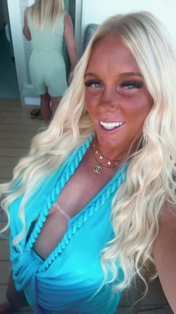 @𝓢𝓱𝓪𝓷𝓷𝓸𝓷🐚🐬🌺🍍