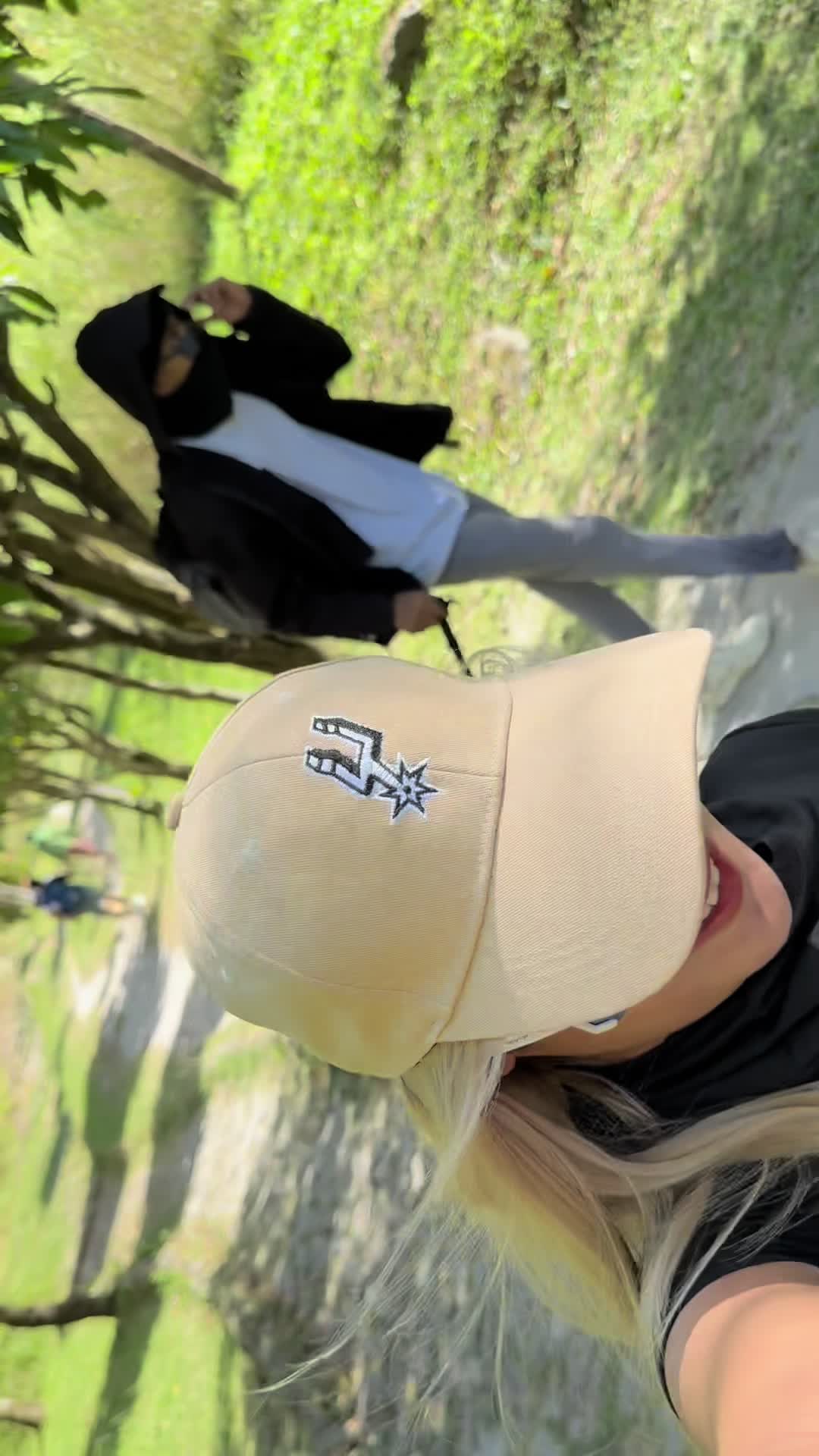 @𝐼𝓈𝒶𝒷𝑒𝓁𝓁𝑒