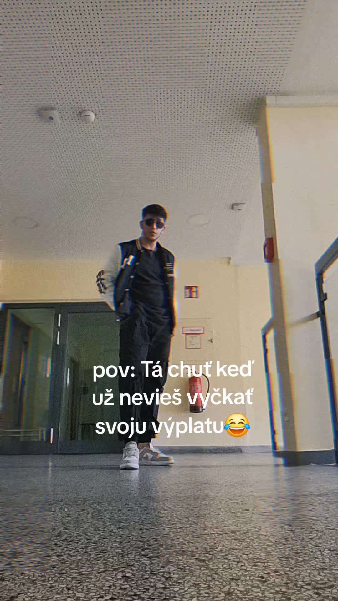 @..