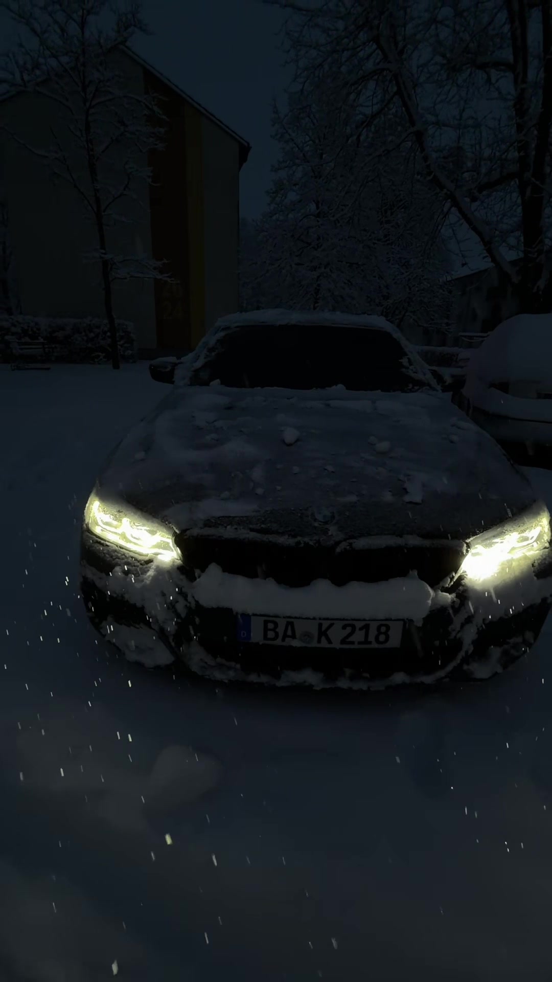 @fisnik_kas