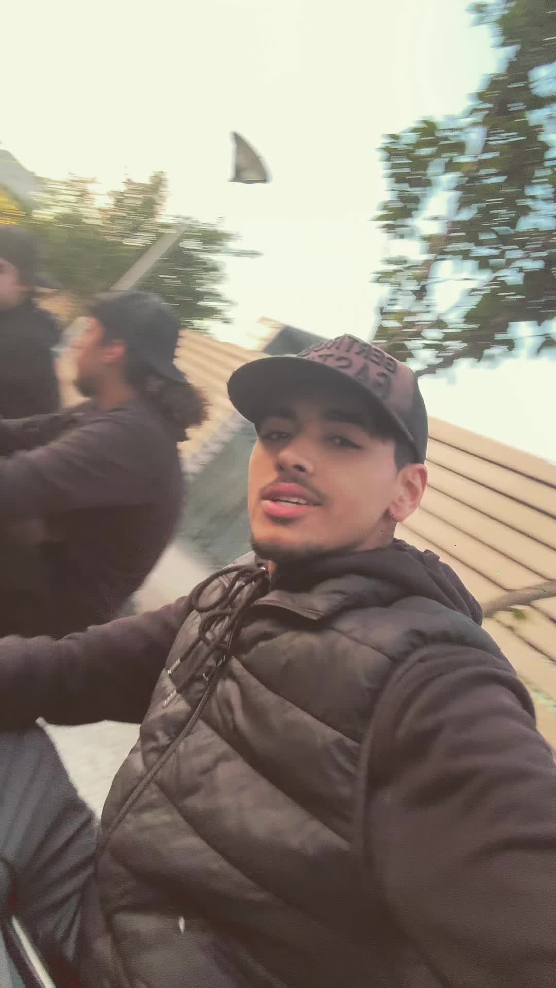 @moha🇩🇿
