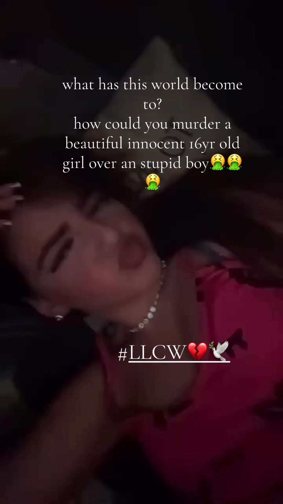 @𝓗𝓸𝓵𝓵𝔂.𝓝🫶🏼✨🤍