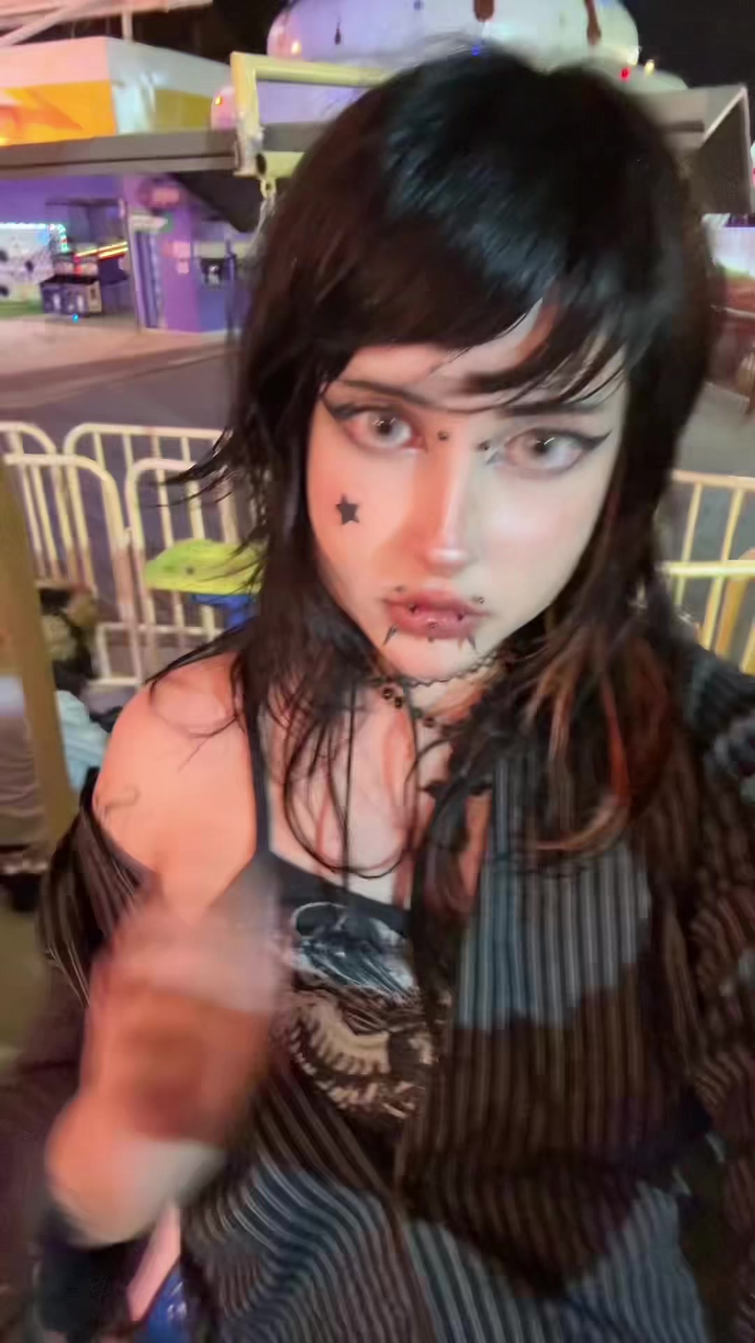 @r0nroneos 🐾