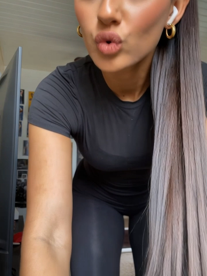 @CvcLux