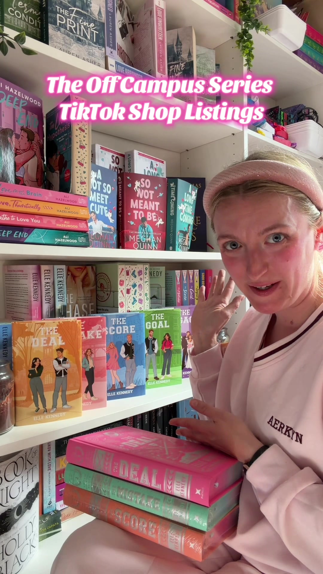 @@christiecloggs | Booktok 📚