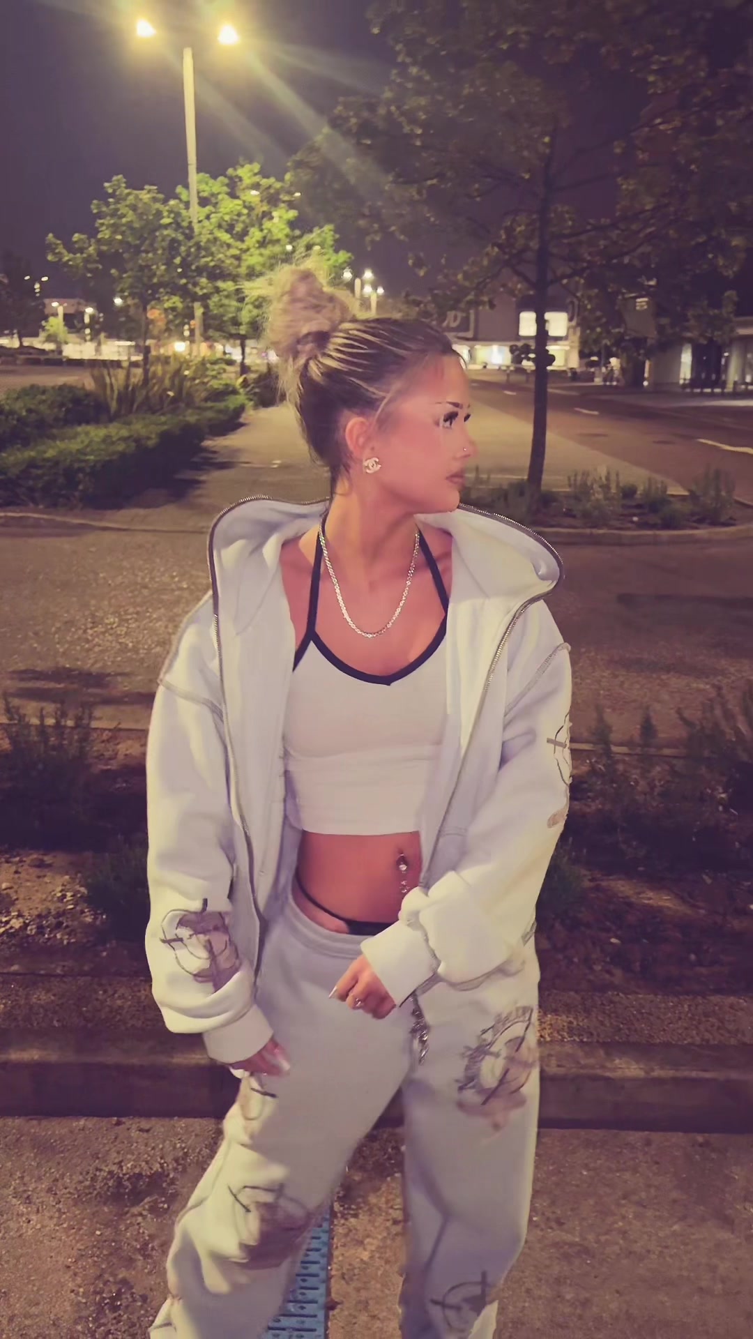 @Anaisf_xo