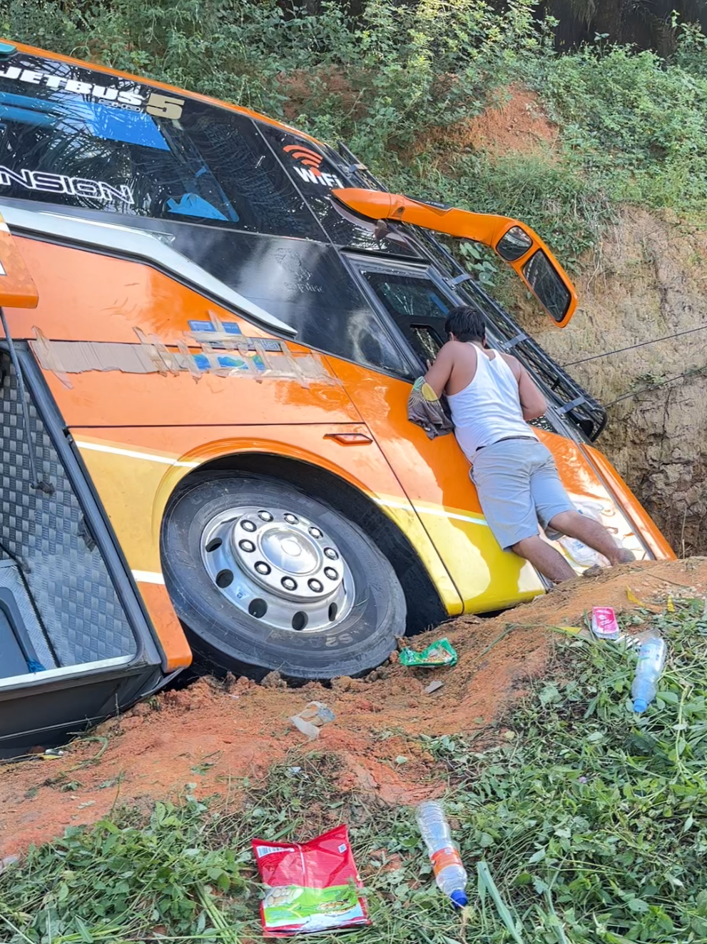 @Bukit Kodok Truck Video