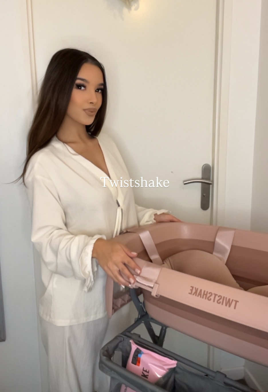 @𝐀𝐍𝐃𝐑𝐄𝐄𝐀