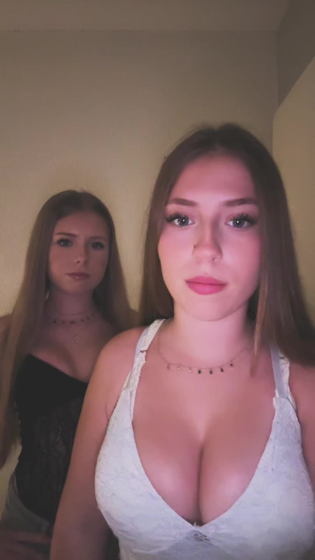 @😜