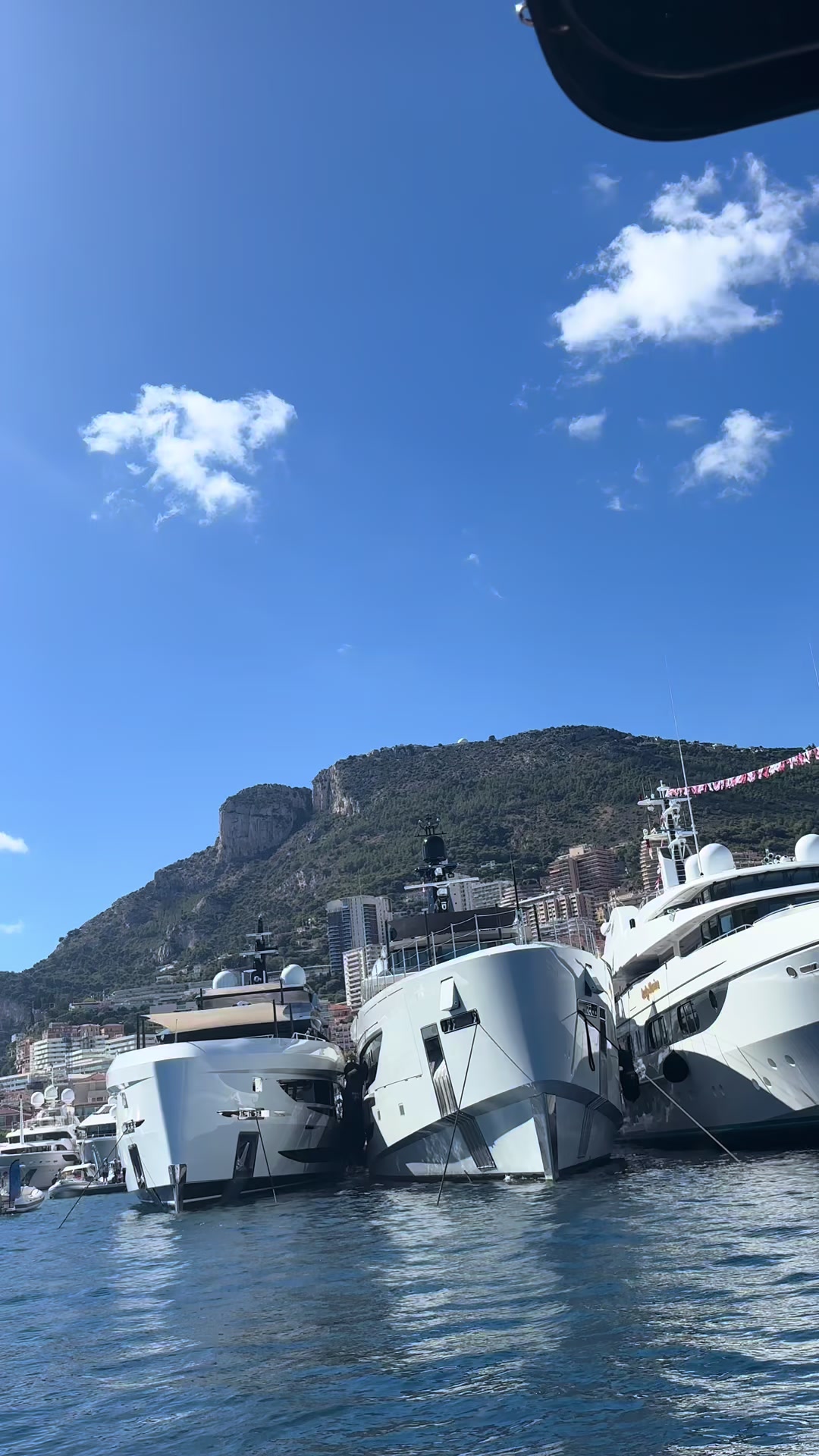 @yachtingwithcarla