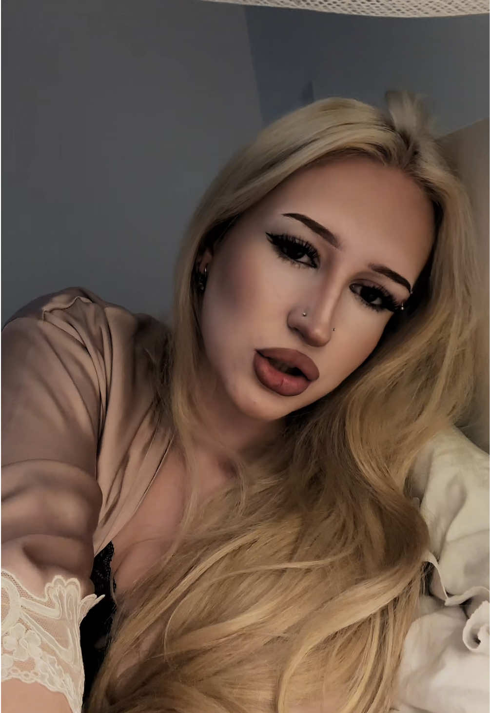 @Rhi ♱