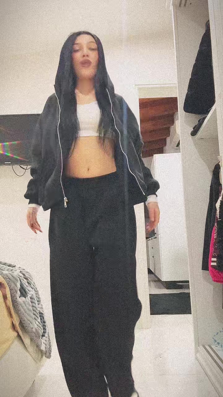 @😼🌟