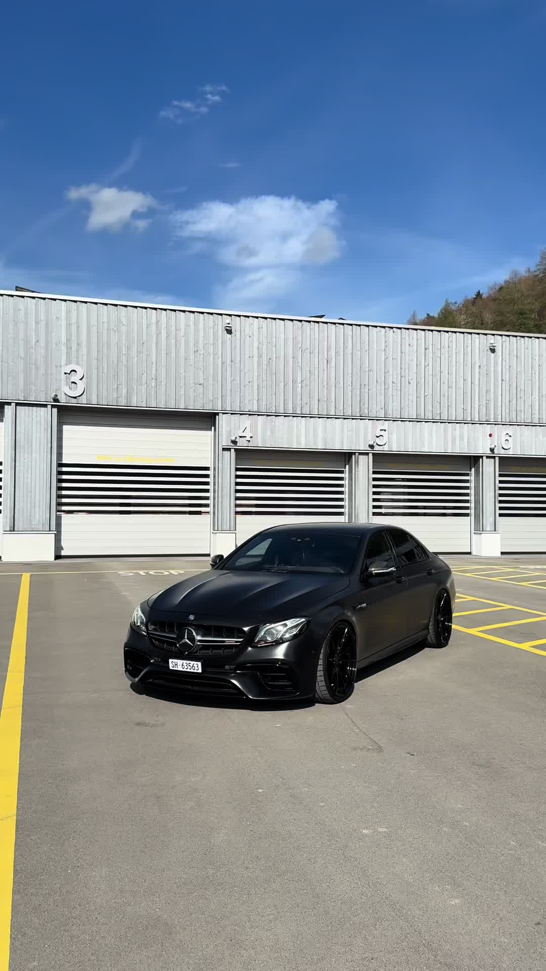 @blacky63_