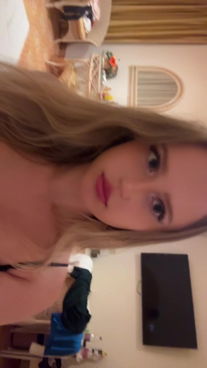 @julia