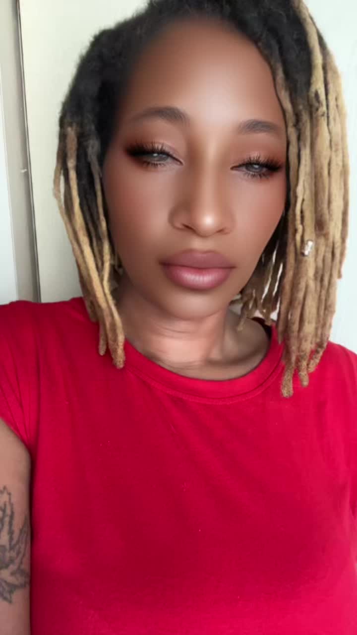 @Siren Goddess Dola 💎👑🌹🔥