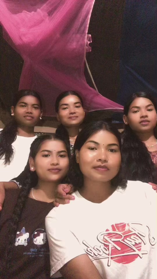 @🕊️