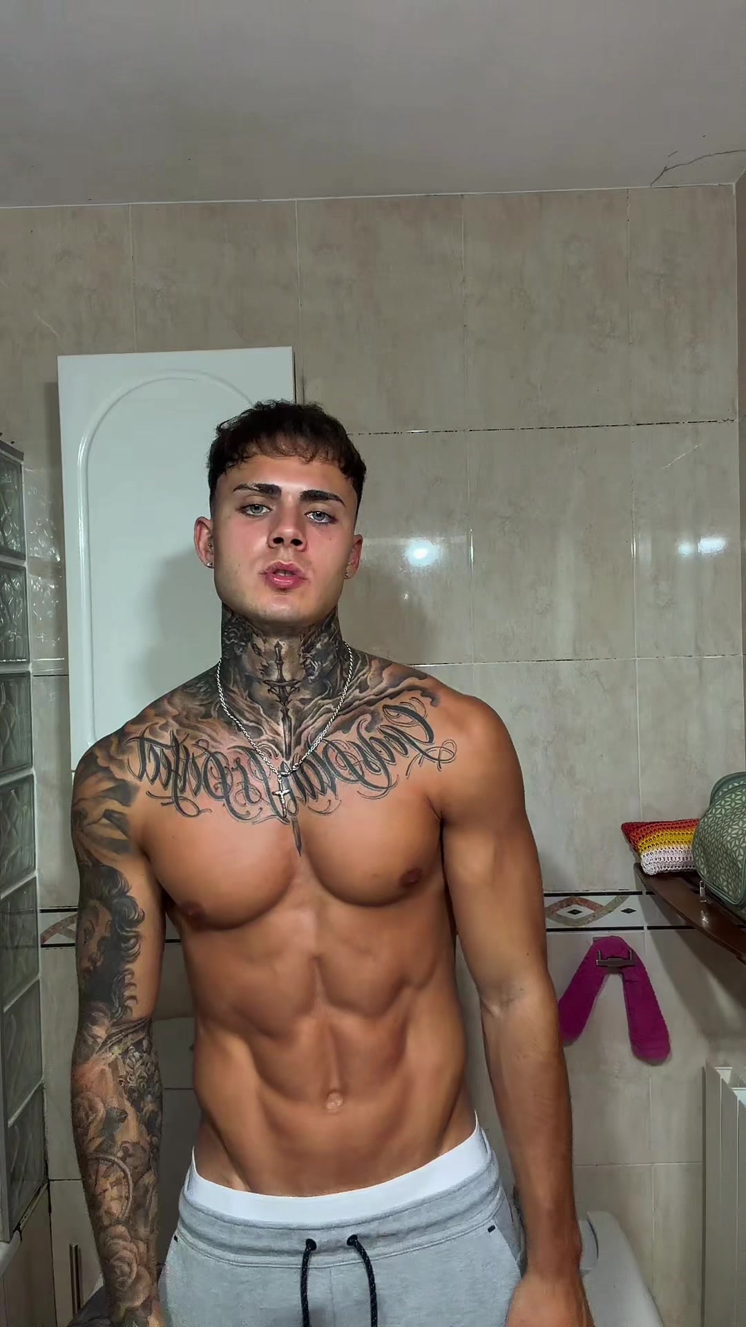 @daaniisndvv
